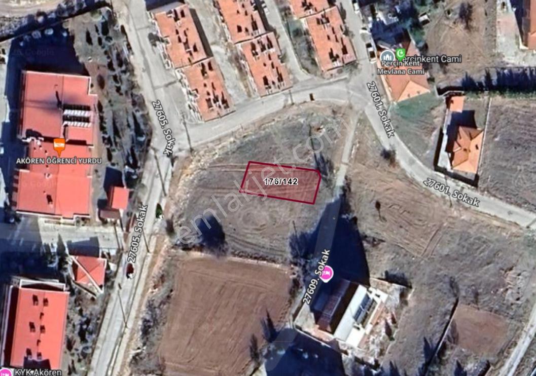 Akören'de Üniversite Ve Kyk Yurtlarına Yakın 322 M² İmarlı Arsa — fotoğraf 2