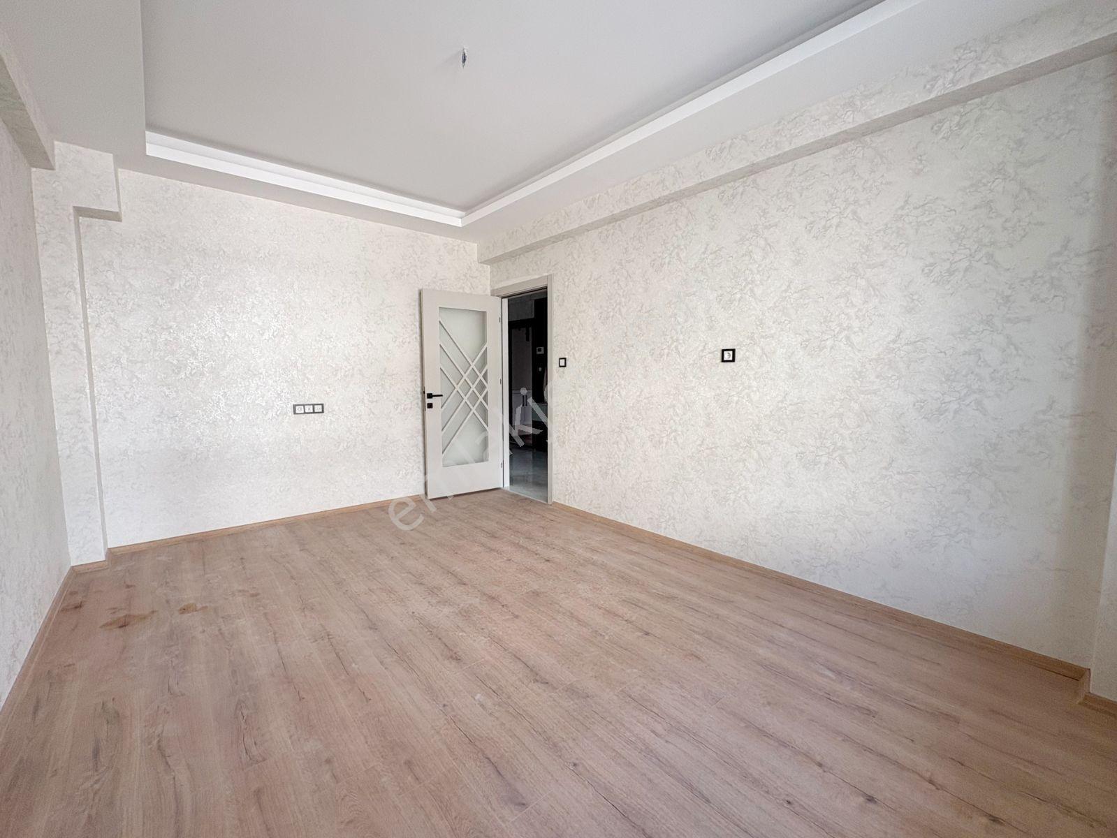 Muhteşem Lokasyon 1.sınıf İşçilik Satılık 3+1 Daire — fotoğraf 2