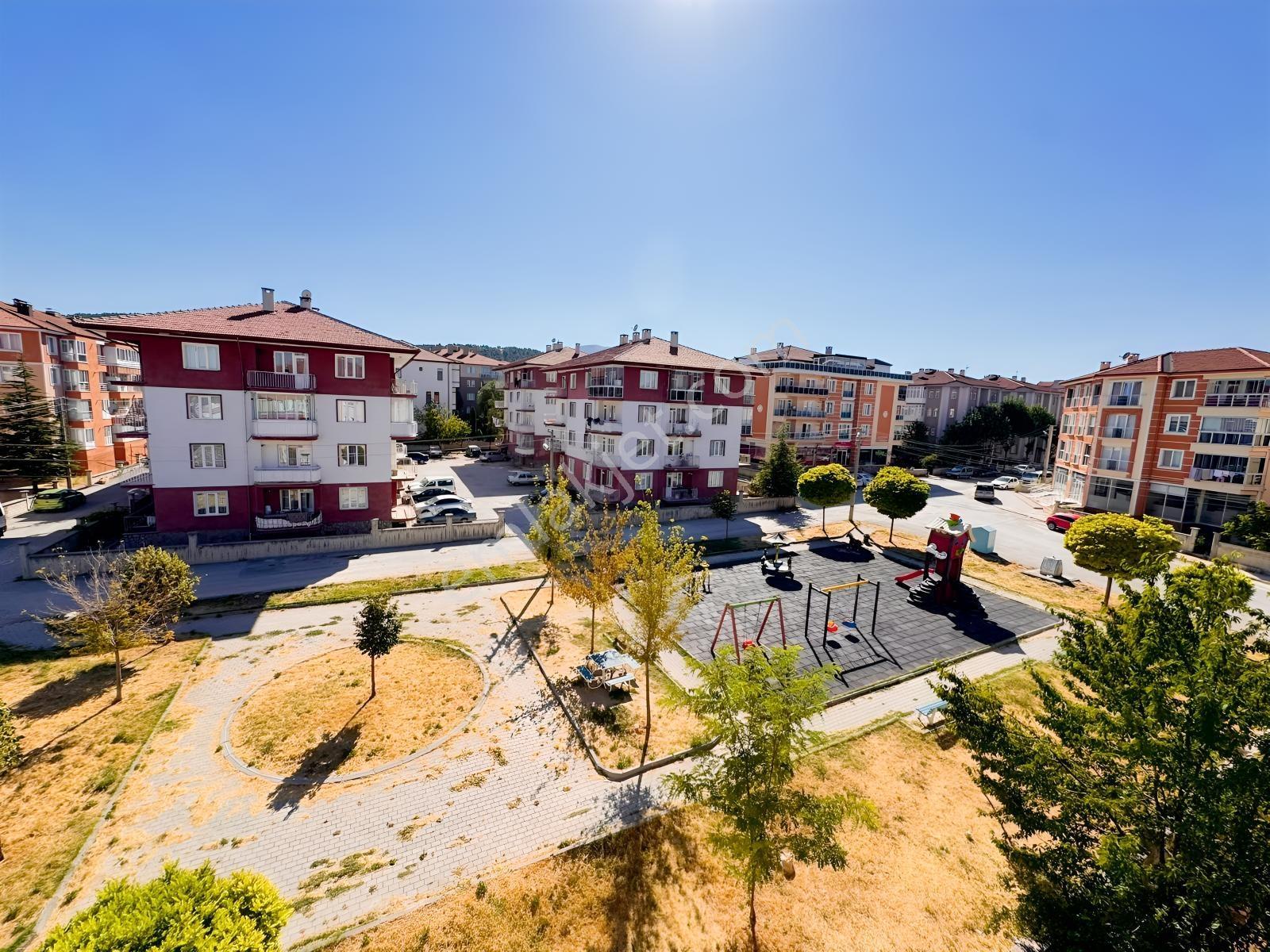 Blue Emlaktan Sporkentte 3+1 Satılık Daire — fotoğraf 22