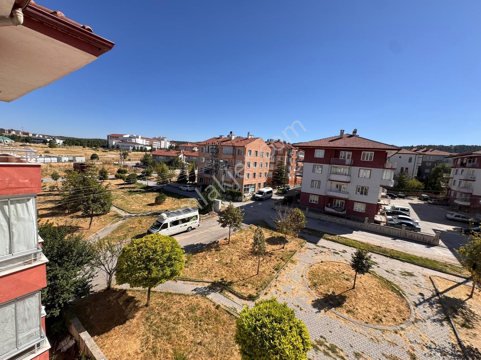 Blue Emlaktan Sporkentte 3+1 Satılık Daire — fotoğraf 24