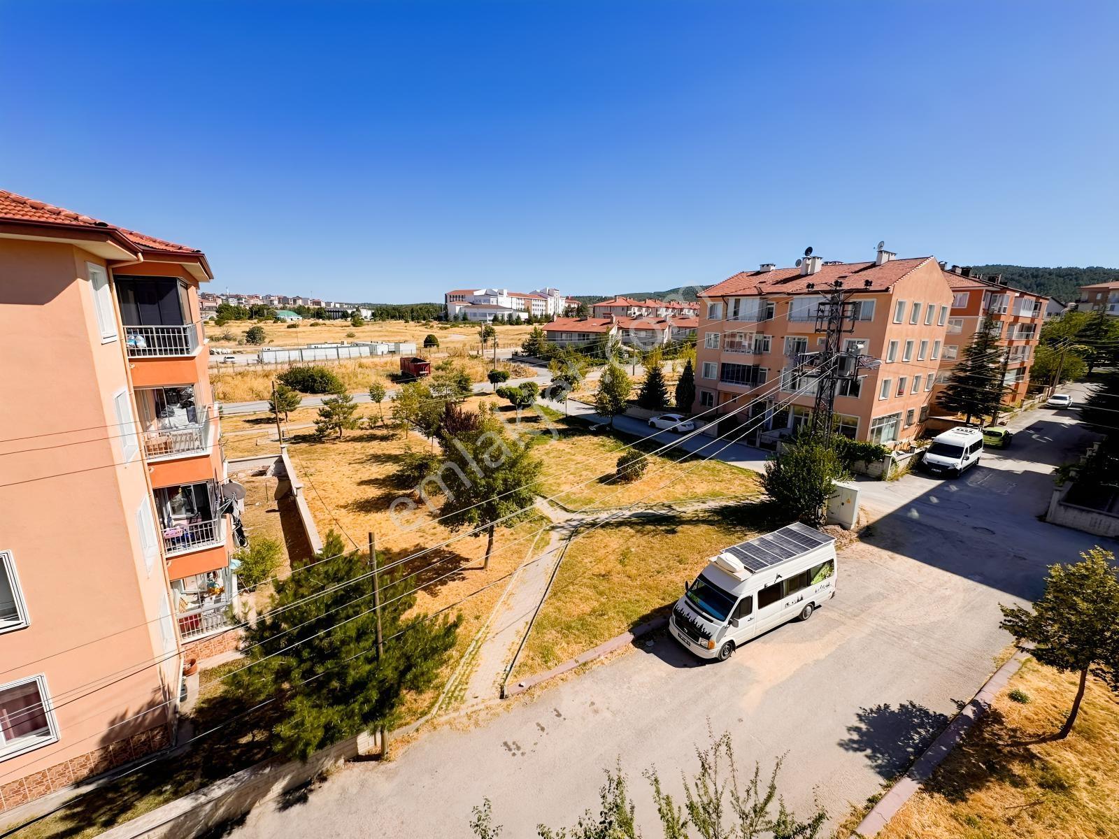 Blue Emlaktan Sporkentte 3+1 Satılık Daire — fotoğraf 25