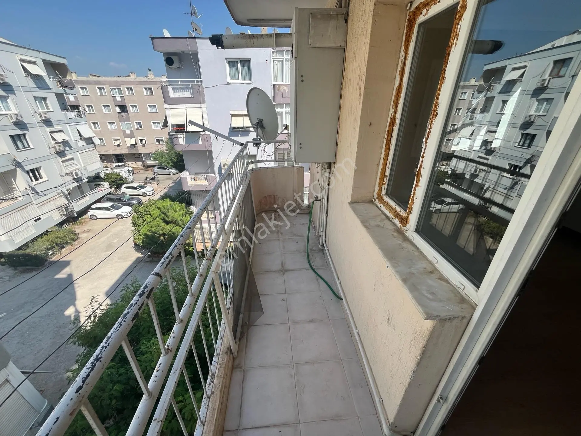 Merkezi Konumda Tadilatlı Ara Kat Asansör Otopark Satılık 3+1 — fotoğraf 11