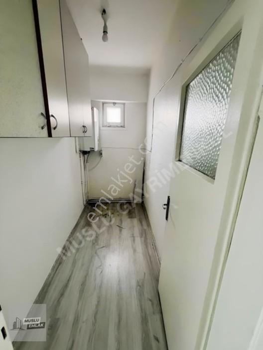 Yazı Çarşının Kalbinde | Cadde Cepheli | Yenilenmiş 3+1 — fotoğraf 5