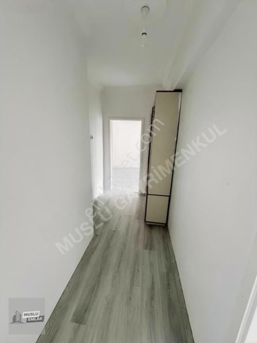 Yazı Çarşının Kalbinde | Cadde Cepheli | Yenilenmiş 3+1 — fotoğraf 8