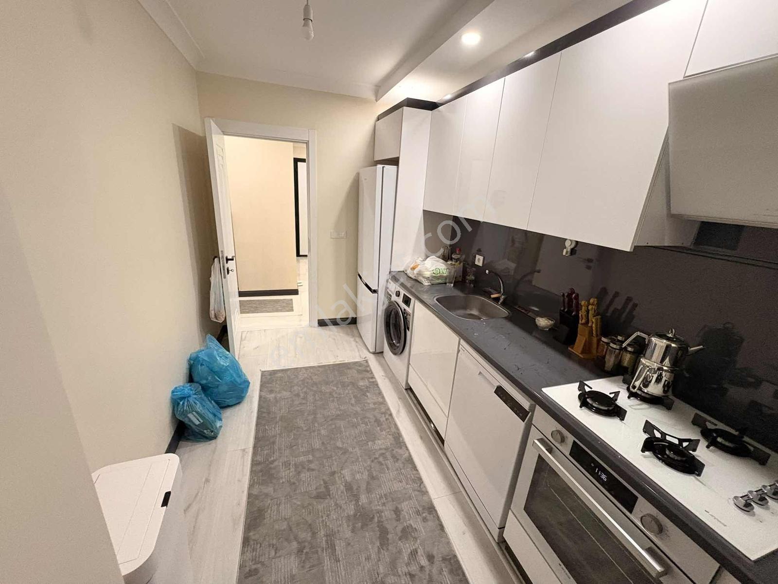Mercan Emlaktan Kapalı Otoparklı Asansörlü Sitede 2+1 Sıfır — fotoğraf 24