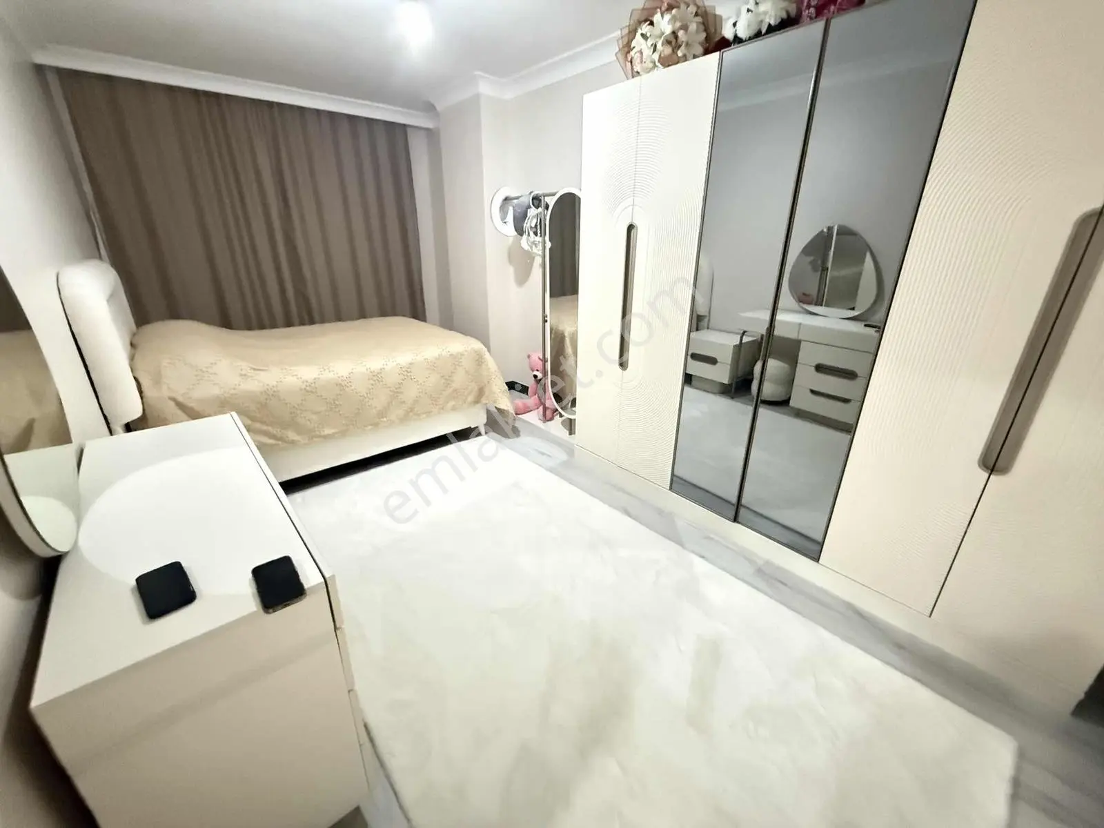 Mercan Emlaktan Kapalı Otoparklı Asansörlü Sitede 2+1 Sıfır — fotoğraf 26
