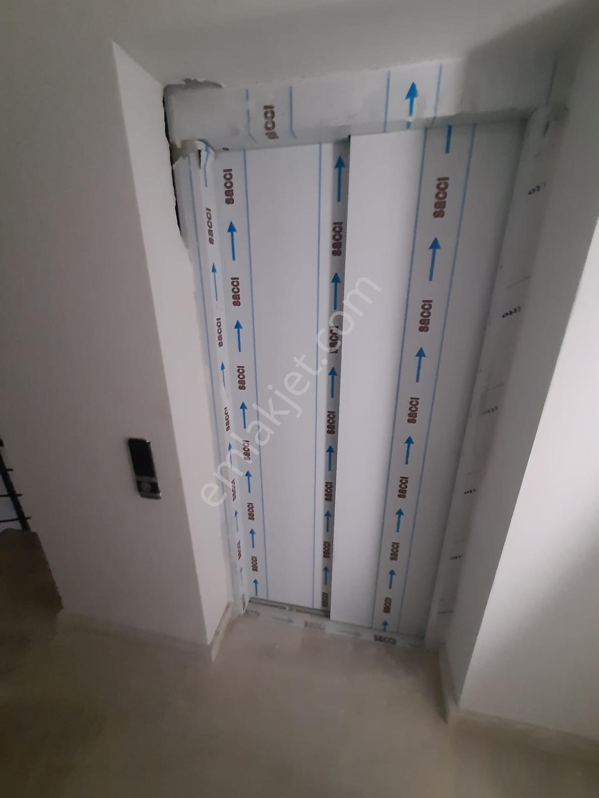 Çiğli Güzeltepe'de Sıfır 1+1 Satılık Daire — fotoğraf 4