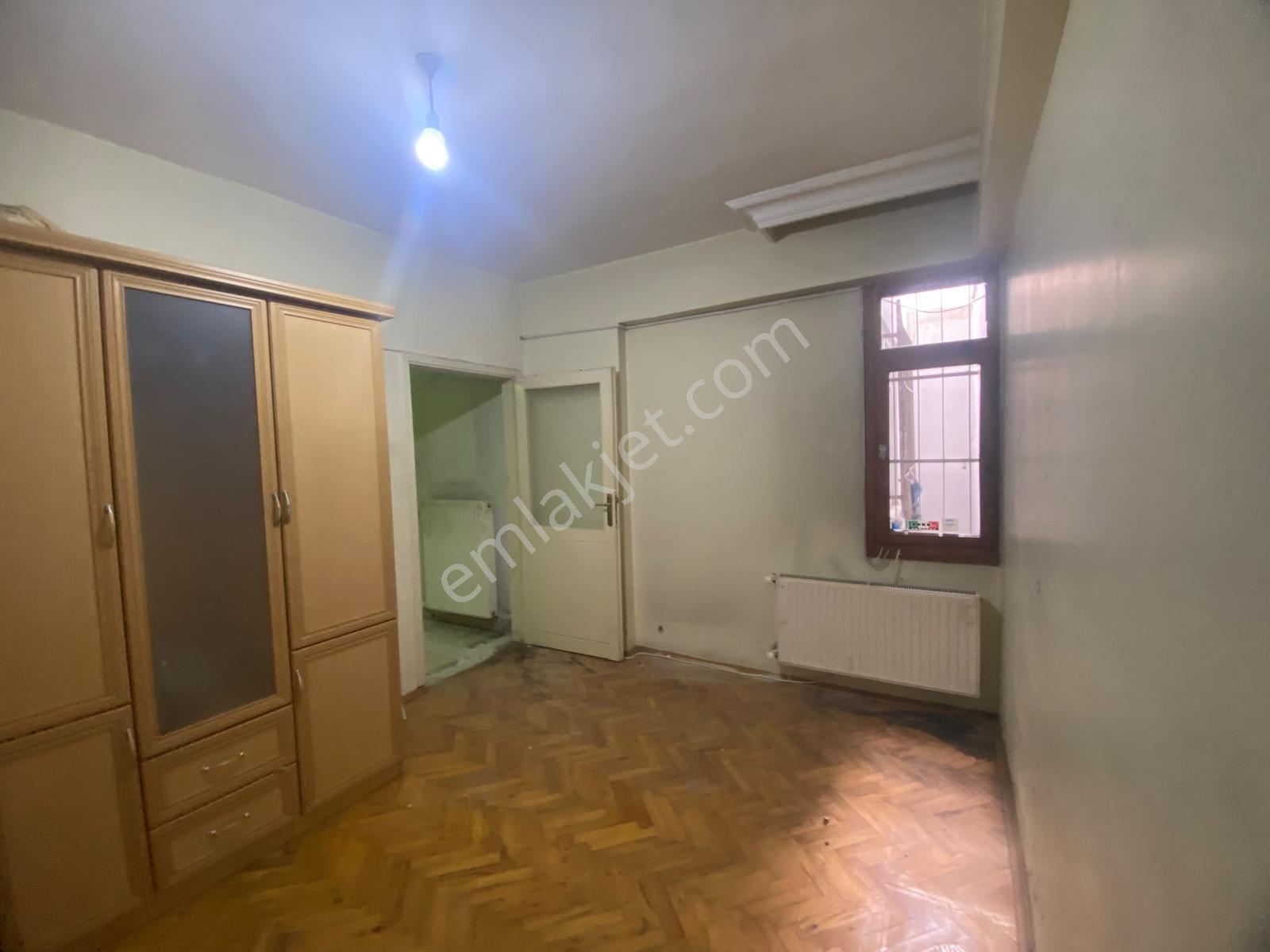 Hisar'dan Merkezi Konum'da Asansörlü 1.kat 3+1 Masraflı Daire — fotoğraf 12