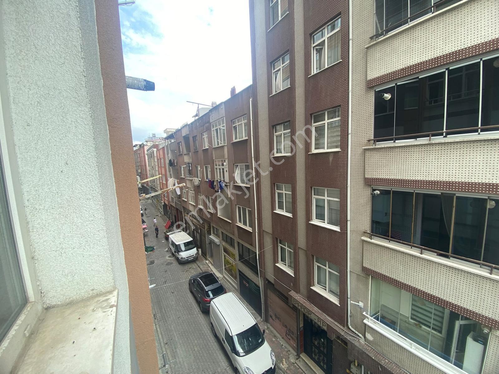 Hisar'dan Merkezi Konum'da Asansörlü 1.kat 3+1 Masraflı Daire — fotoğraf 21