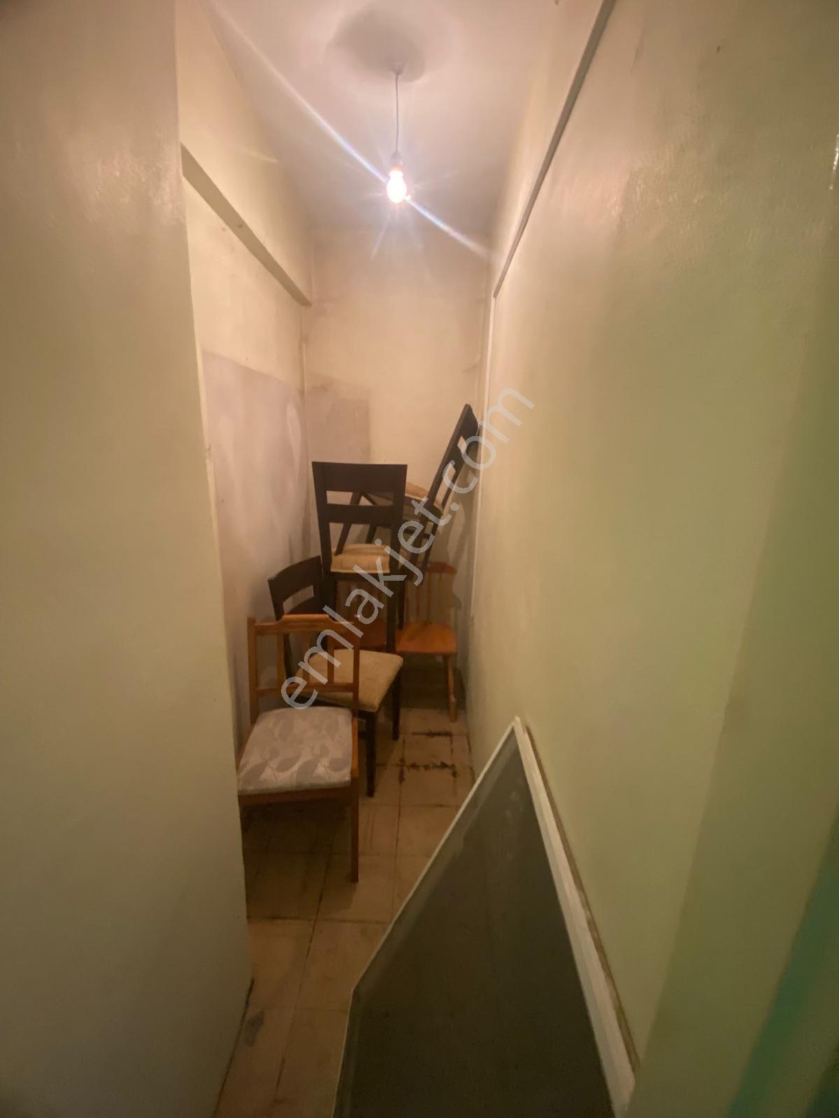 Hisar'dan Merkezi Konum'da Asansörlü 1.kat 3+1 Masraflı Daire — fotoğraf 25