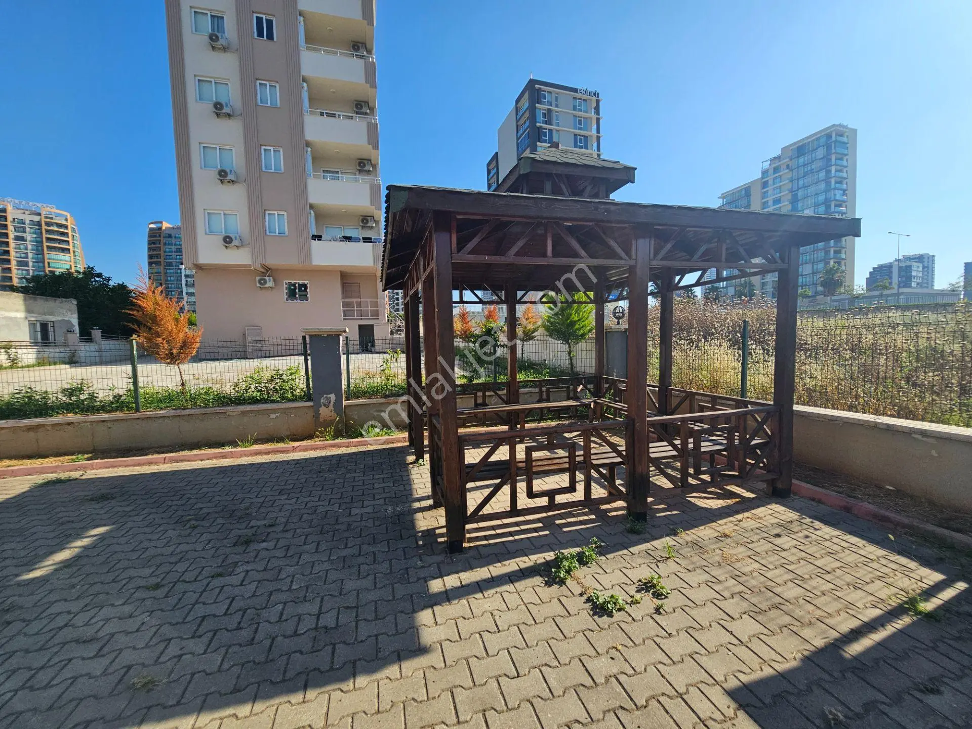 Yenişehir 34.cadde Ve Ünv. Hastanesine Yakın Satılık 1+1 Daire — fotoğraf 31