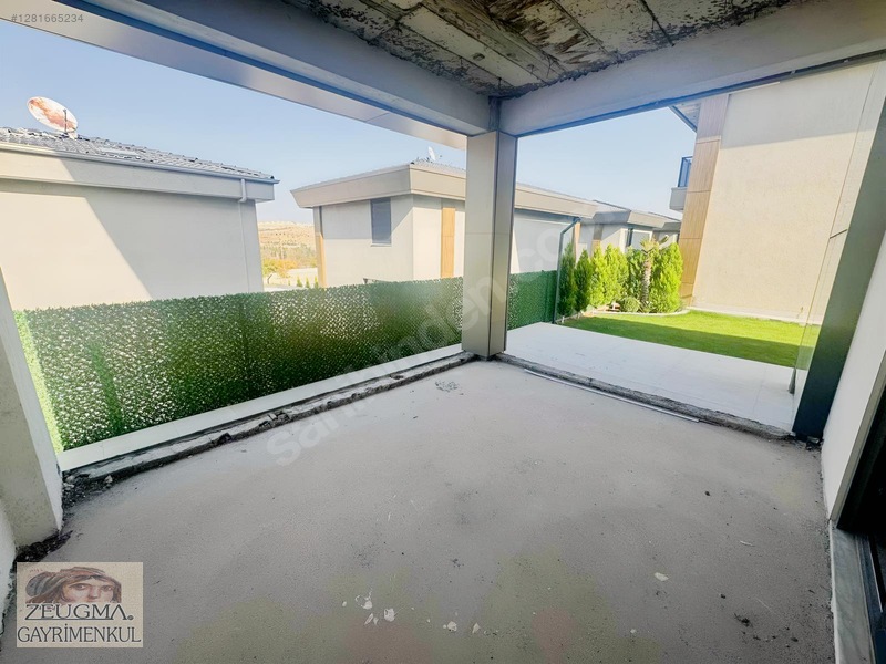 **zeugma 27'den 7/24 Güvenlikli Site İeçrisinde Lüks Villa** — fotoğraf 6