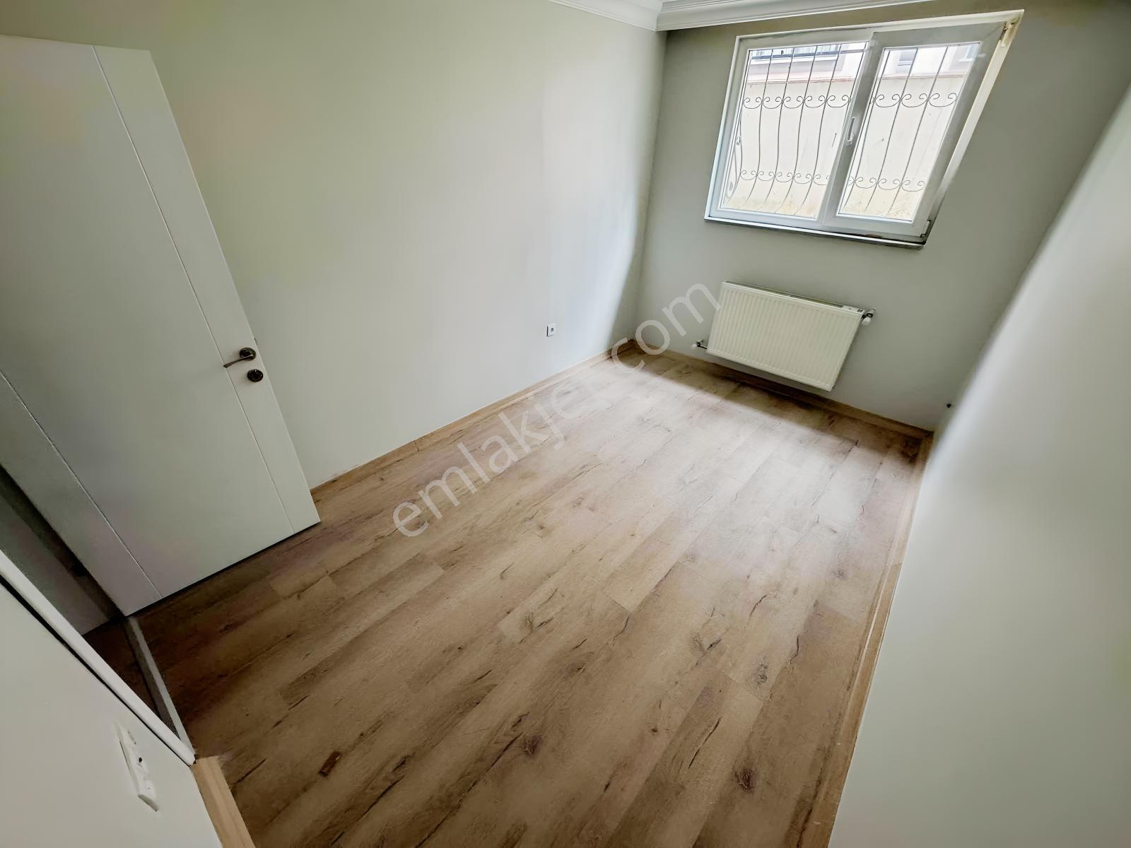 Ahmetyesevi Mah Ferah İçi Yapılı Lüx Geniş M2'Li 3+1 Daire — fotoğraf 6