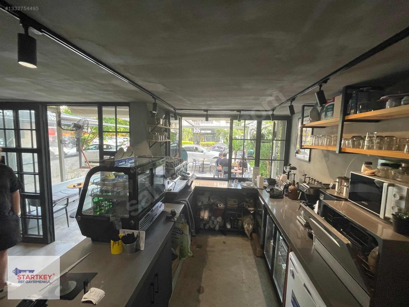 Yalı Mahallesinde Kafeler Sokağında Devren Kiralık Marka Kafe — fotoğraf 4