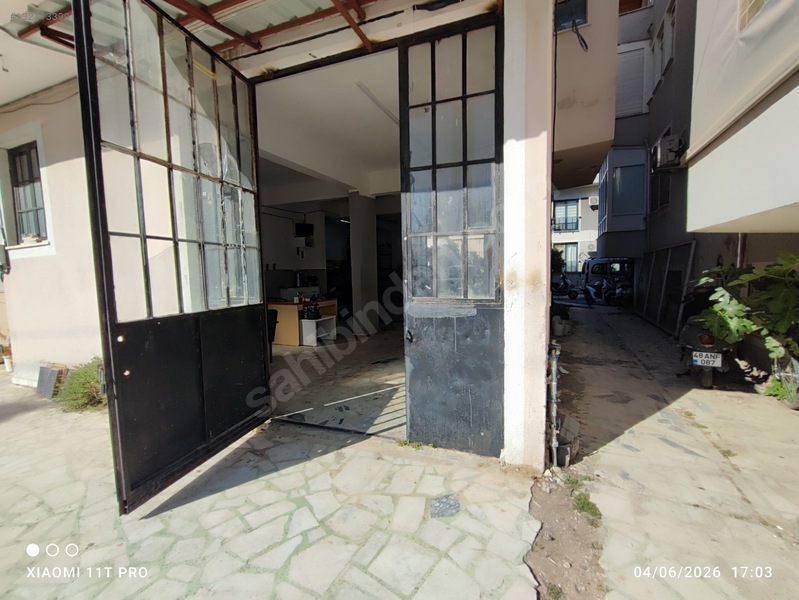 Menteşeoglu Mah.de Ara Cadde De Satılık İşyeri — fotoğraf 2