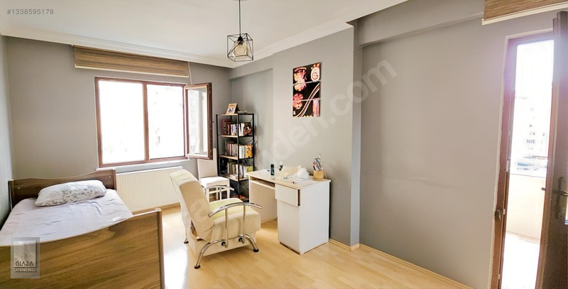 Glaza'dan Merkezi Konumda Site İçinde Lüks Eşyalı Kiralık Daire — fotoğraf 17