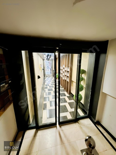 Soma 5 Yol Mevkii Albayrak Plazada Satılık 2+1 Dubleks İşyeri — fotoğraf 3