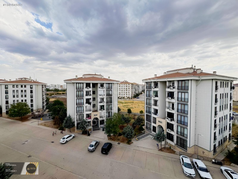 Rota'dan Üçkuyularda 546 Tokilerde Kiralık 2+1 Bakımlı Daire — fotoğraf 8
