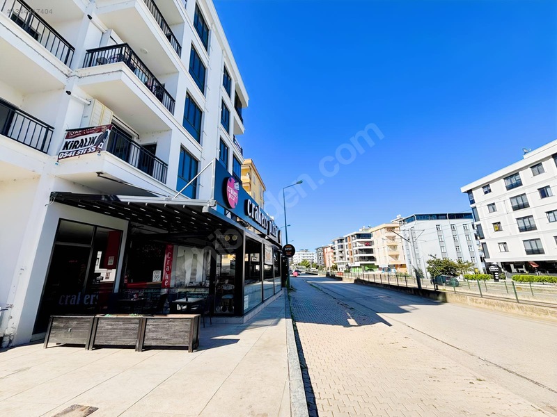 Emre Sağlam'dan Tramvaya Yakın Kiralık 1+1 Daire — fotoğraf 3