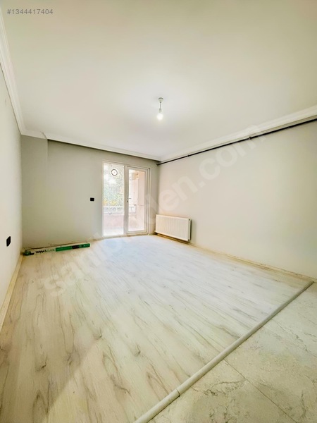 Emre Sağlam'dan Tramvaya Yakın Kiralık 1+1 Daire — fotoğraf 7
