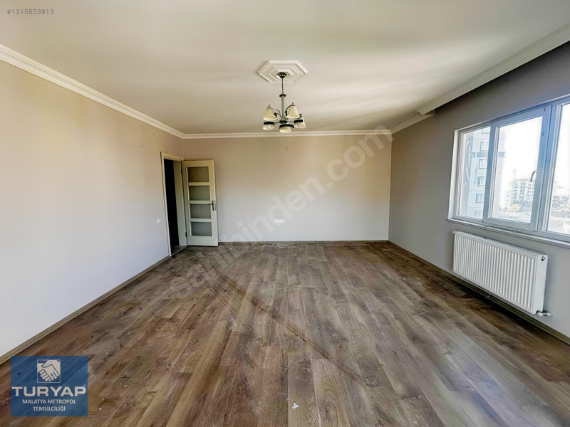 Turyap Metropolden Bostanbaşında 3+1 Satılık Daire — fotoğraf 7