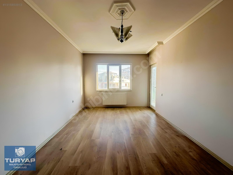 Turyap Metropolden Bostanbaşında 3+1 Satılık Daire — fotoğraf 13