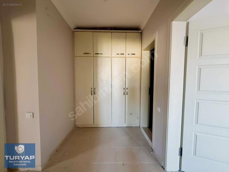 Turyap Metropolden Bostanbaşında 3+1 Satılık Daire — fotoğraf 23