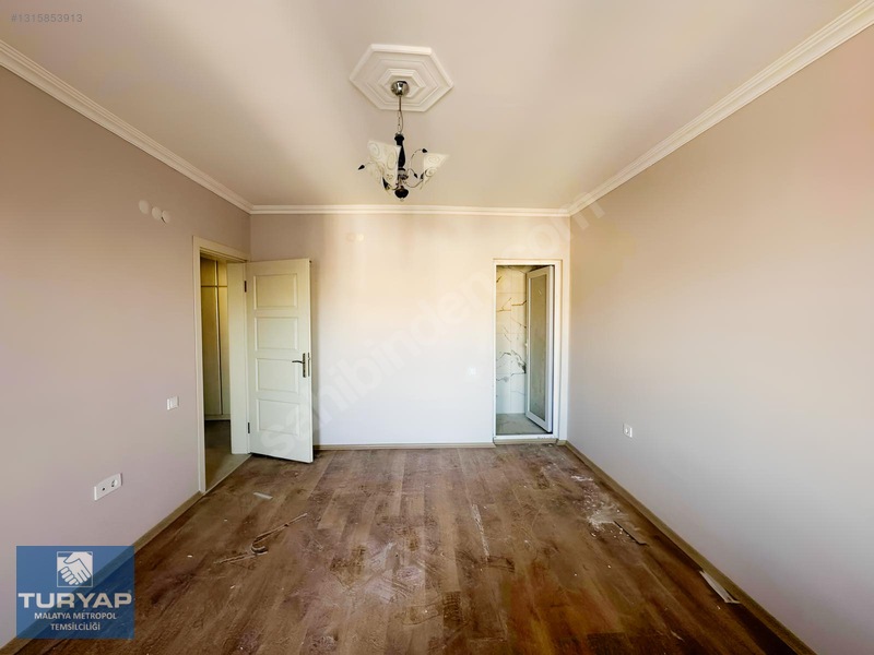 Turyap Metropolden Bostanbaşında 3+1 Satılık Daire — fotoğraf 26