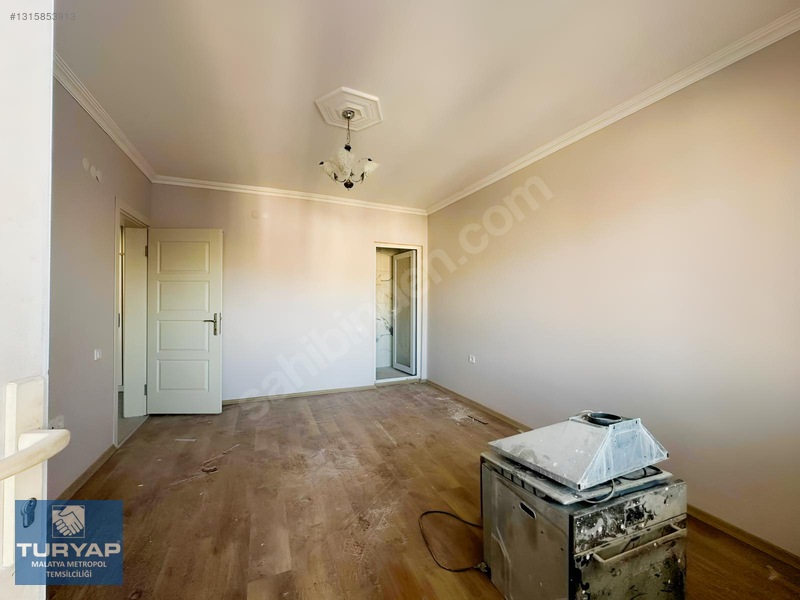 Turyap Metropolden Bostanbaşında 3+1 Satılık Daire — fotoğraf 27