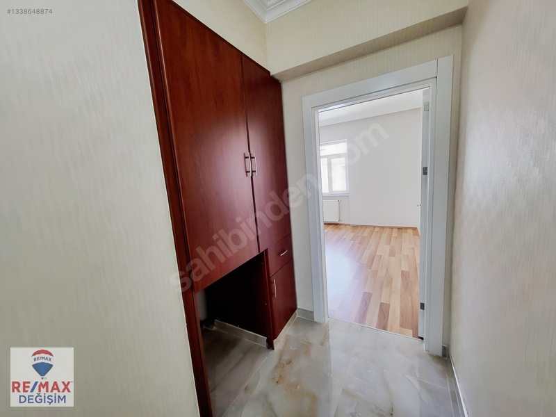 Remax Değişim-cumhuriyet Mah.de Satılık 4+1 Lüx Donanımlı Daire — fotoğraf 9
