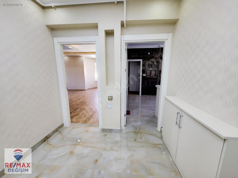 Remax Değişim-cumhuriyet Mah.de Satılık 4+1 Lüx Donanımlı Daire — fotoğraf 13