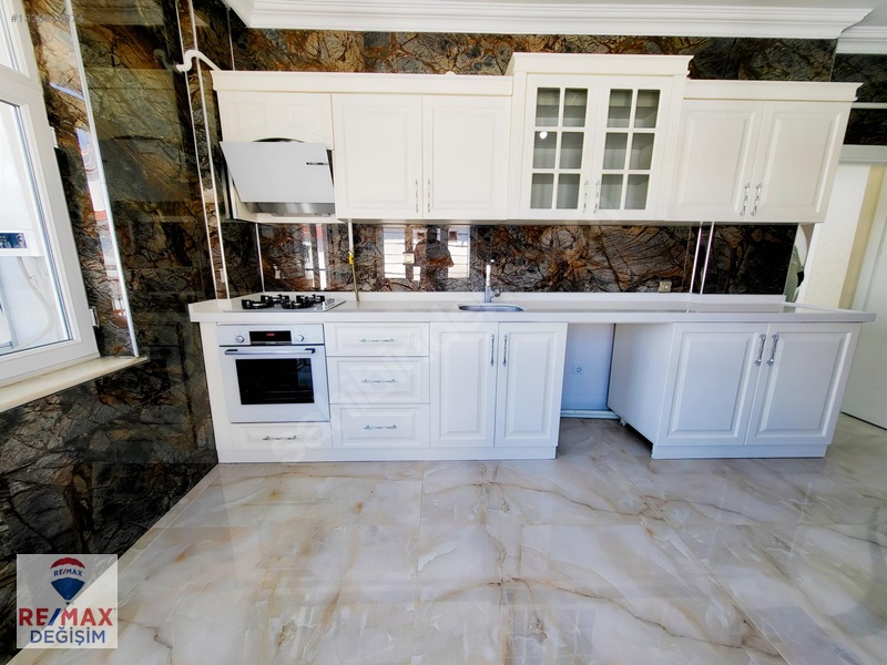 Remax Değişim-cumhuriyet Mah.de Satılık 4+1 Lüx Donanımlı Daire — fotoğraf 18