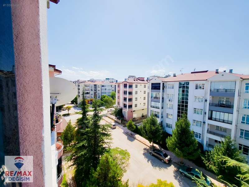 Remax Değişim-cumhuriyet Mah.de Satılık 4+1 Lüx Donanımlı Daire — fotoğraf 33