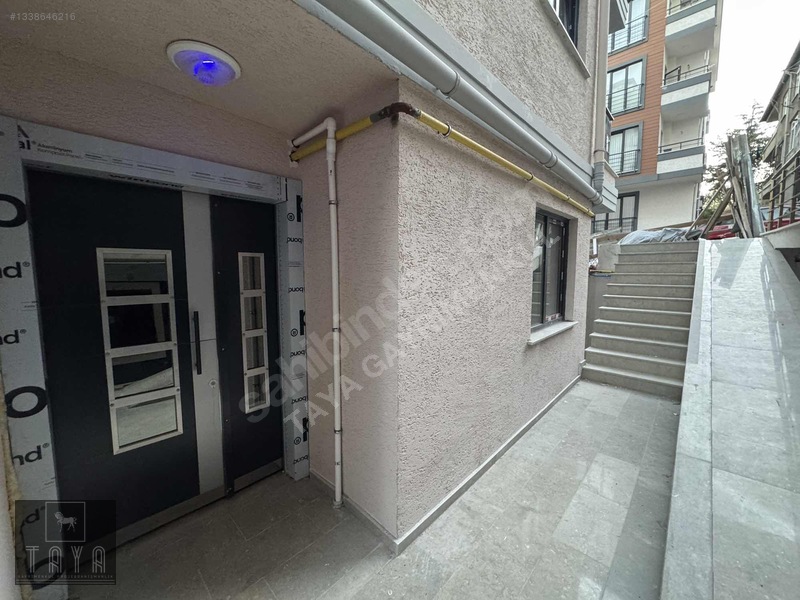 Ümraniye Çakmak Mh. Satılık 4+1 Çatı Dubleks Daire — fotoğraf 3