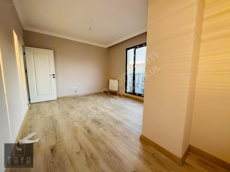 Ümraniye Çakmak Mh. Satılık 4+1 Çatı Dubleks Daire — fotoğraf 9