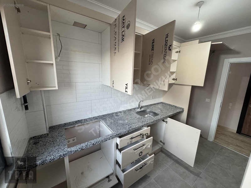 Ümraniye Çakmak Mh. Satılık 4+1 Çatı Dubleks Daire — fotoğraf 18