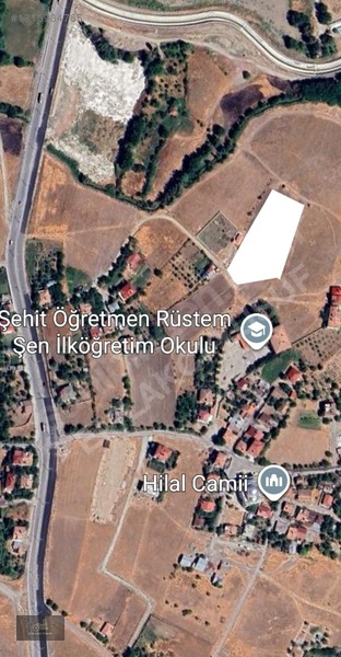 Emlakcı Yusuf Dan Elazığ Aksaray Mahallesi 4699m² Satılık Arsa — fotoğraf 9