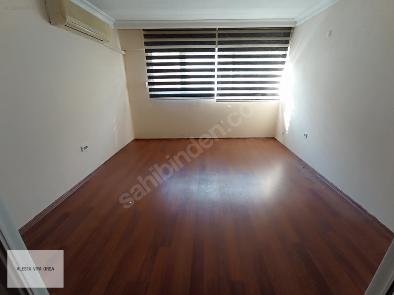 Karşıyaka Çarşı Eshot Sk. Karaoğlan İş Merkezinde Kiralık Ofis — fotoğraf 5