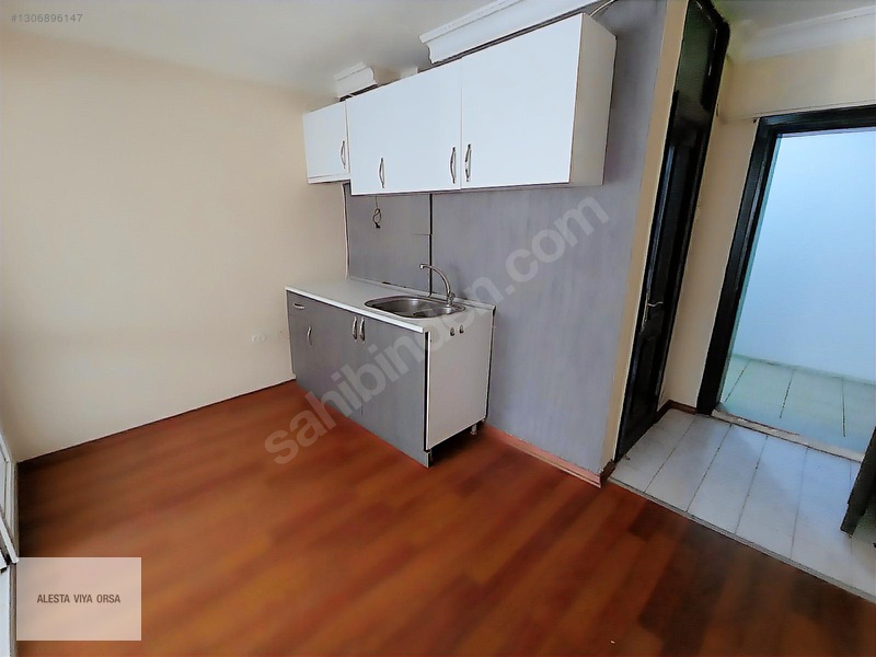 Karşıyaka Çarşı Eshot Sk. Karaoğlan İş Merkezinde Kiralık Ofis — fotoğraf 7