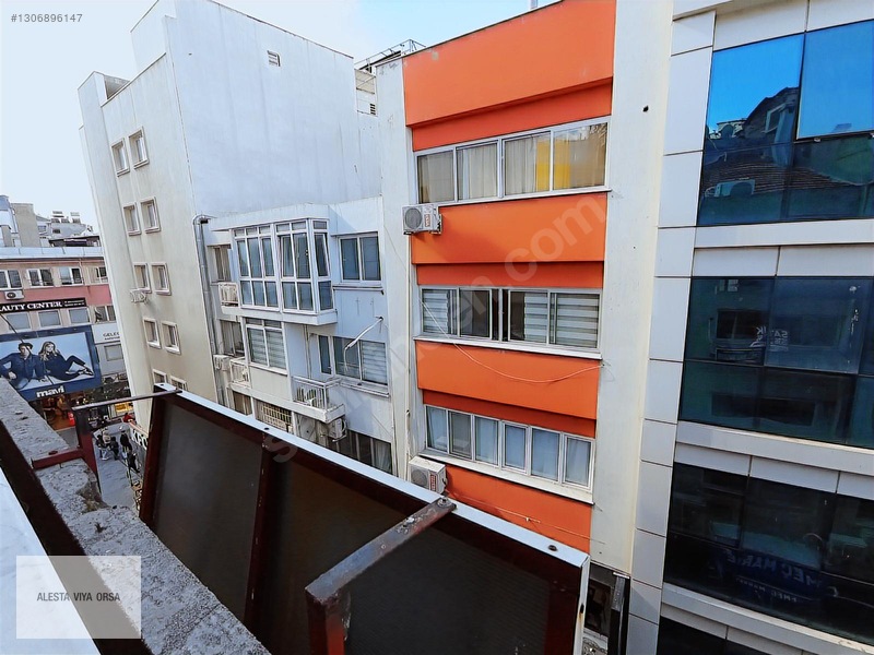 Karşıyaka Çarşı Eshot Sk. Karaoğlan İş Merkezinde Kiralık Ofis — fotoğraf 12