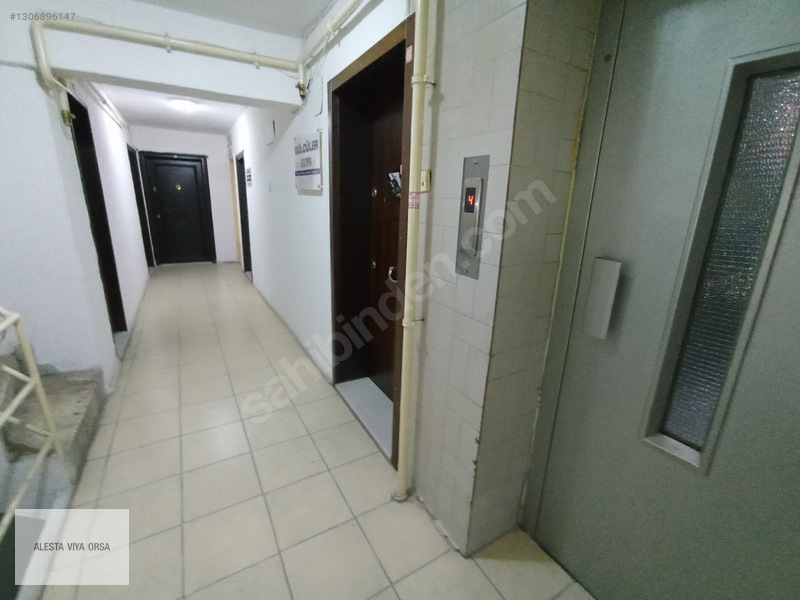 Karşıyaka Çarşı Eshot Sk. Karaoğlan İş Merkezinde Kiralık Ofis — fotoğraf 13