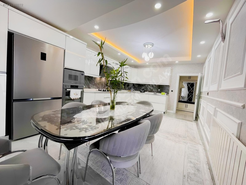 Edip Erdem Emlak'tan Site İçinde Satılık 3.5+1 Lüx Daire — fotoğraf 18