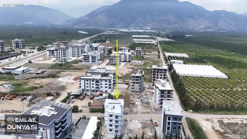 Emlak Dünyası Merkezi Konumda 1+1 — fotoğraf 11