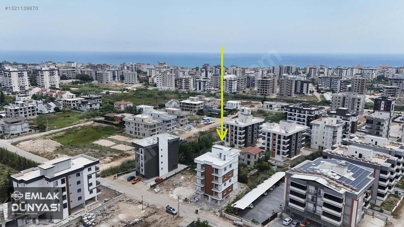 Emlak Dünyası Merkezi Konumda 1+1 — fotoğraf 14