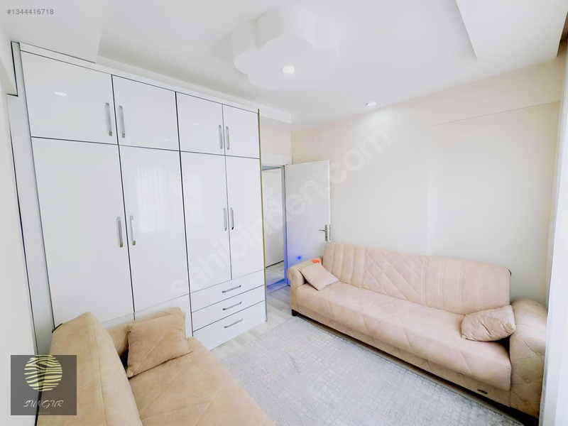 İddia Ediyoruz 115 M2 Net Oturum İskanlı Hasarsız Masrafsız 2+1 — fotoğraf 2