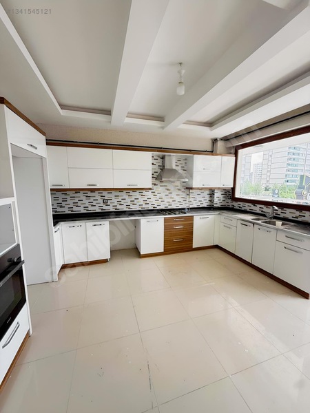50'lik Cadde Migros Karşısı 4+1 Kiralık Lüx Daire — fotoğraf 4