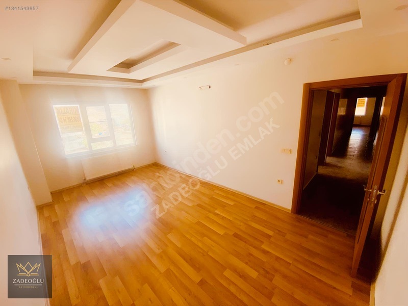 Kaymakamlık Karşısında Kiralık 3+1 | Kilerli | Çift Balkon | — fotoğraf 12