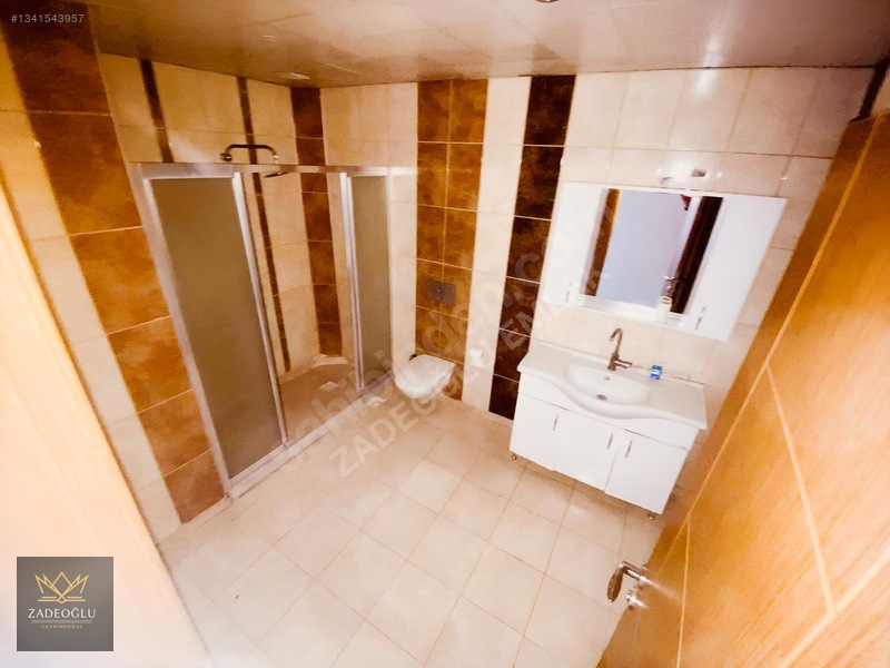 Kaymakamlık Karşısında Kiralık 3+1 | Kilerli | Çift Balkon | — fotoğraf 22