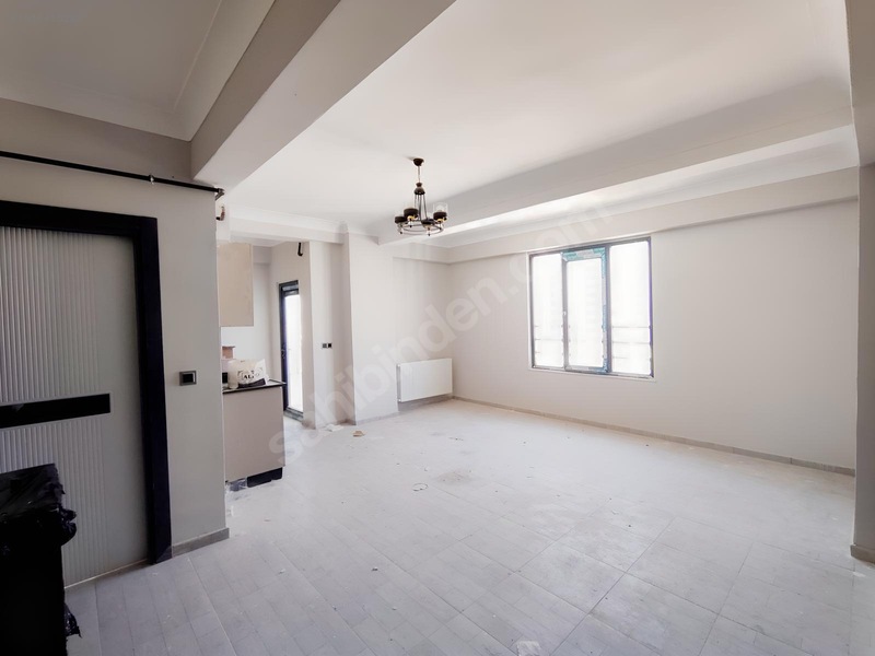 Cadde 17 Emlak'tan Geniş 1+1 Daire — fotoğraf 3