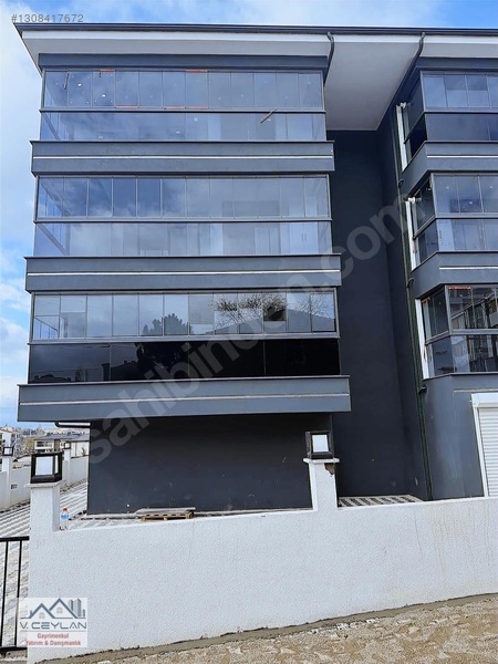 V.ceylan Gm'den Özel Garajlı Bahçe Nizam Fırsat İskanlı Daire — fotoğraf 2